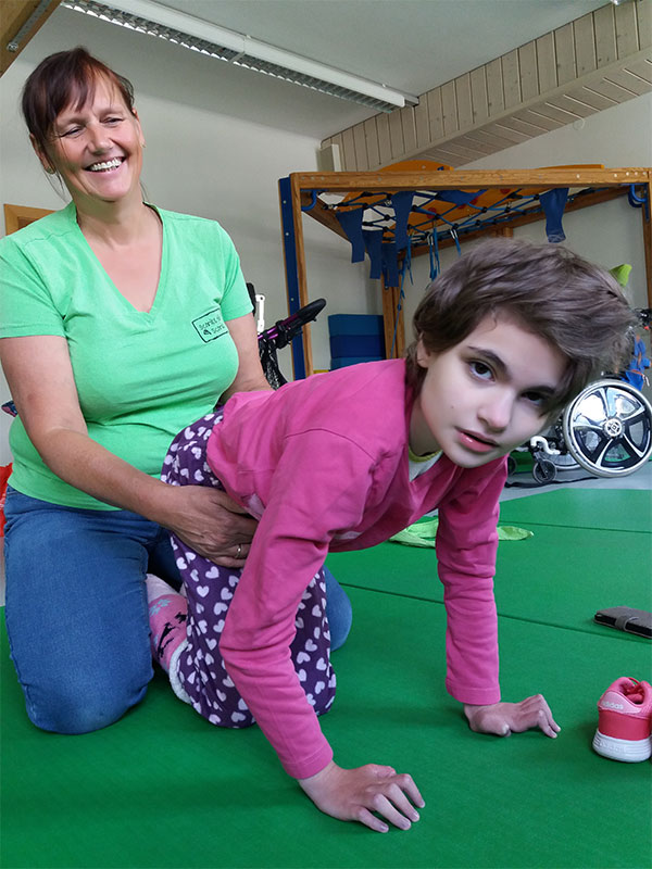 Physiotherapie für Kinder bei Schritt für Schritt in Tirol