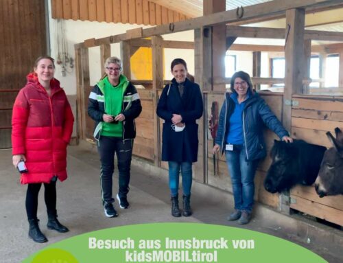 kidsMOBILtirol besucht SCHRITT FÜR SCHRITT