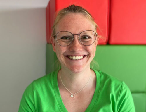 Stefanie: Praktikantin bei Schritt für Schritt