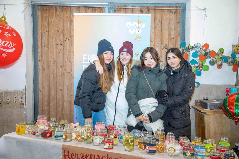 SFS Weihnachten HLW Kufstein 2023-37 HLW FW Kufstein spendet an Schritt für Schritt
